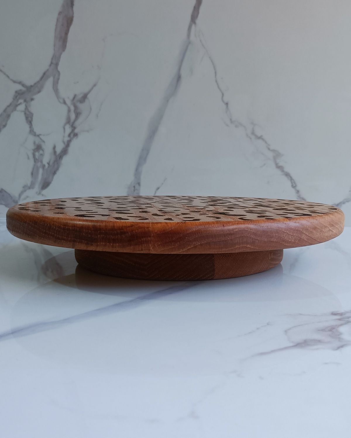 Leopard Cake Stand